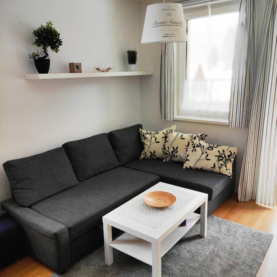 Apartman J+S โดโนวาลี ภายนอก รูปภาพ