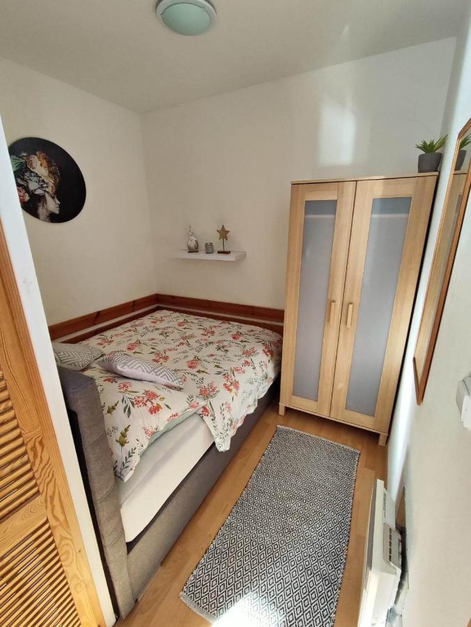 Apartman J+S โดโนวาลี ภายนอก รูปภาพ