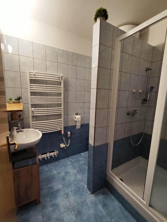 Apartman J+S โดโนวาลี ภายนอก รูปภาพ